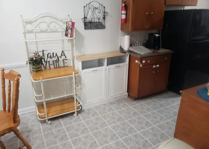 Pete's Place - Quiet Beautiful 3 Bedroom In The Heart Of Сasa de vacaciones Tulsa